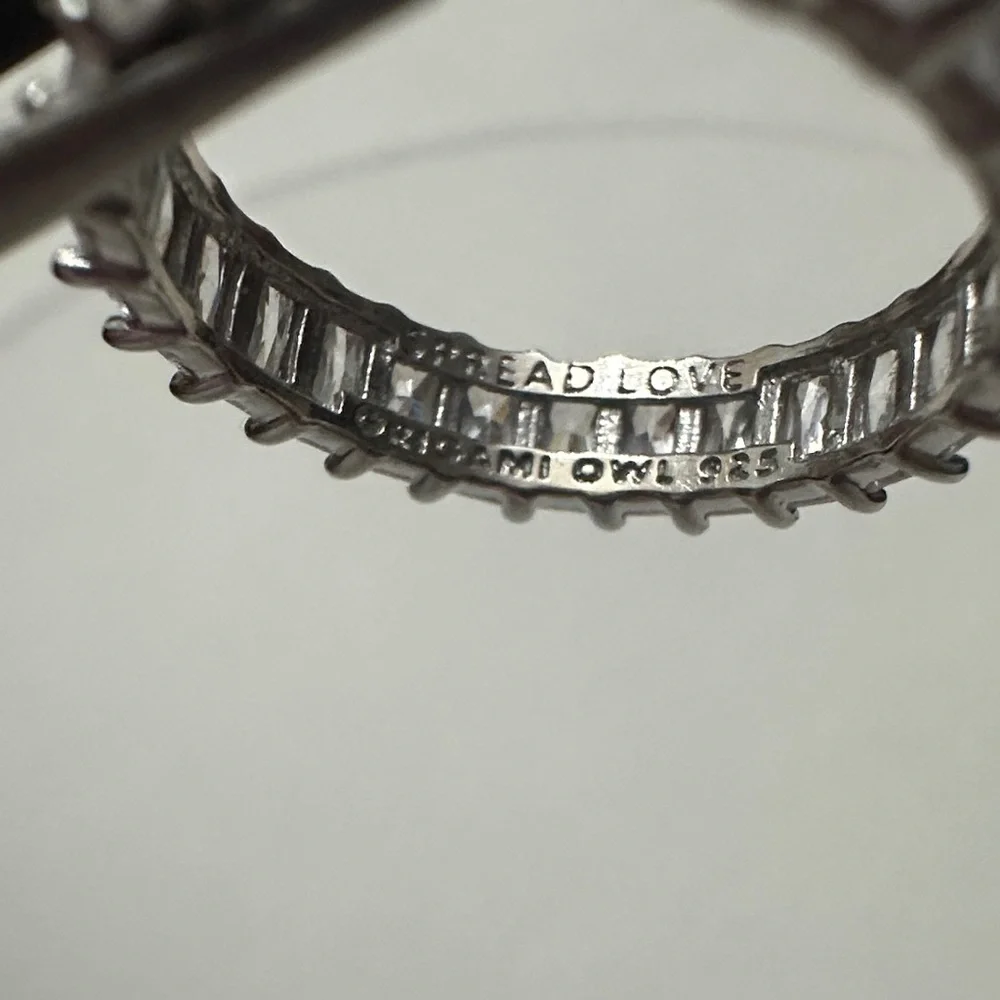 Elegant Silver Women's Eternity Ring